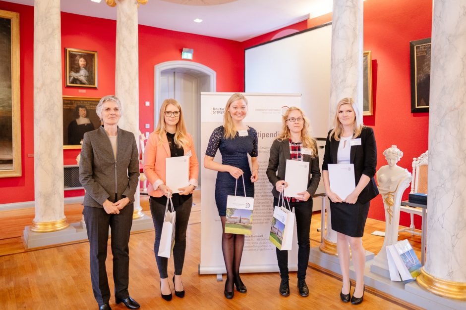 Sparkasse Vorpommern und Stiftung der Sparkasse Vorpommern stiften drei Deutschlandstipendien an der Universität Greifswald